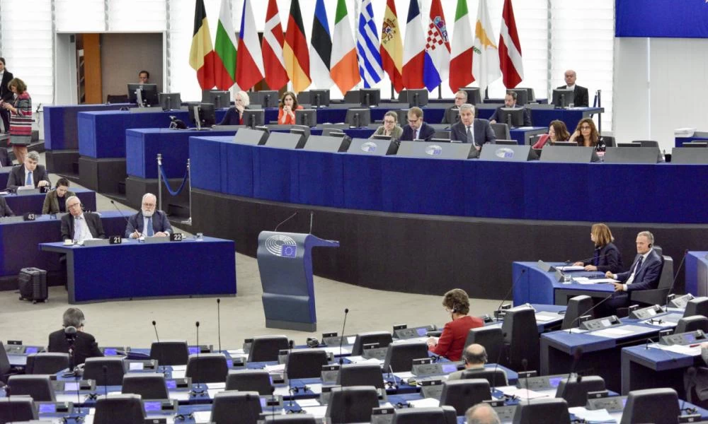 Ιστορική απόφαση από το Ευρωκοινοβούλιο: Τεράστιο «ναι» σε αυστηρές κυρώσεις κατά Άγκυρας